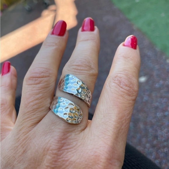 new Hammered Silver Adjustable Ring - Picture 2 of 5